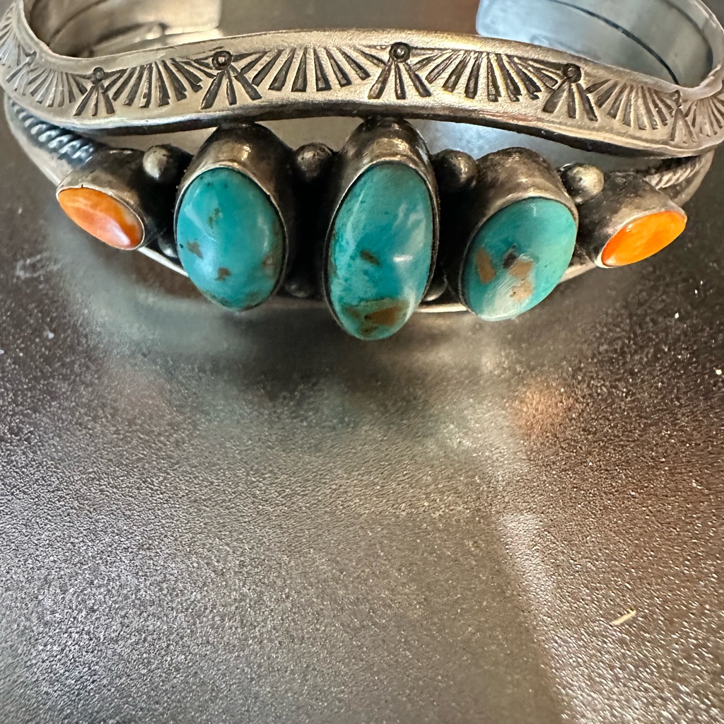 Sunwest Silver Bracelet With Turquoise And Spiny Oyster Brand New 022026
